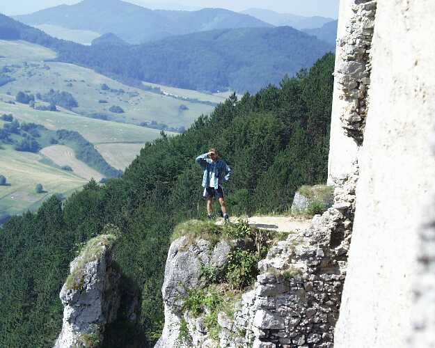 sulov_12.jpg (47124 bytes)