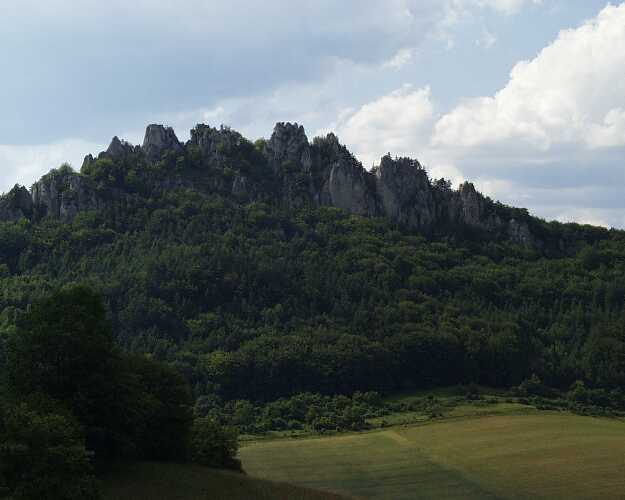 sulov_32.jpg (21275 bytes)